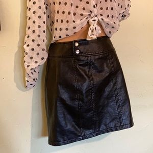 Free People vegan leather mini gorgeous and sexy.